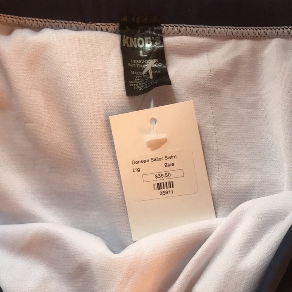 Men’s swim trunks, nautical size large - Picture 2 of 4